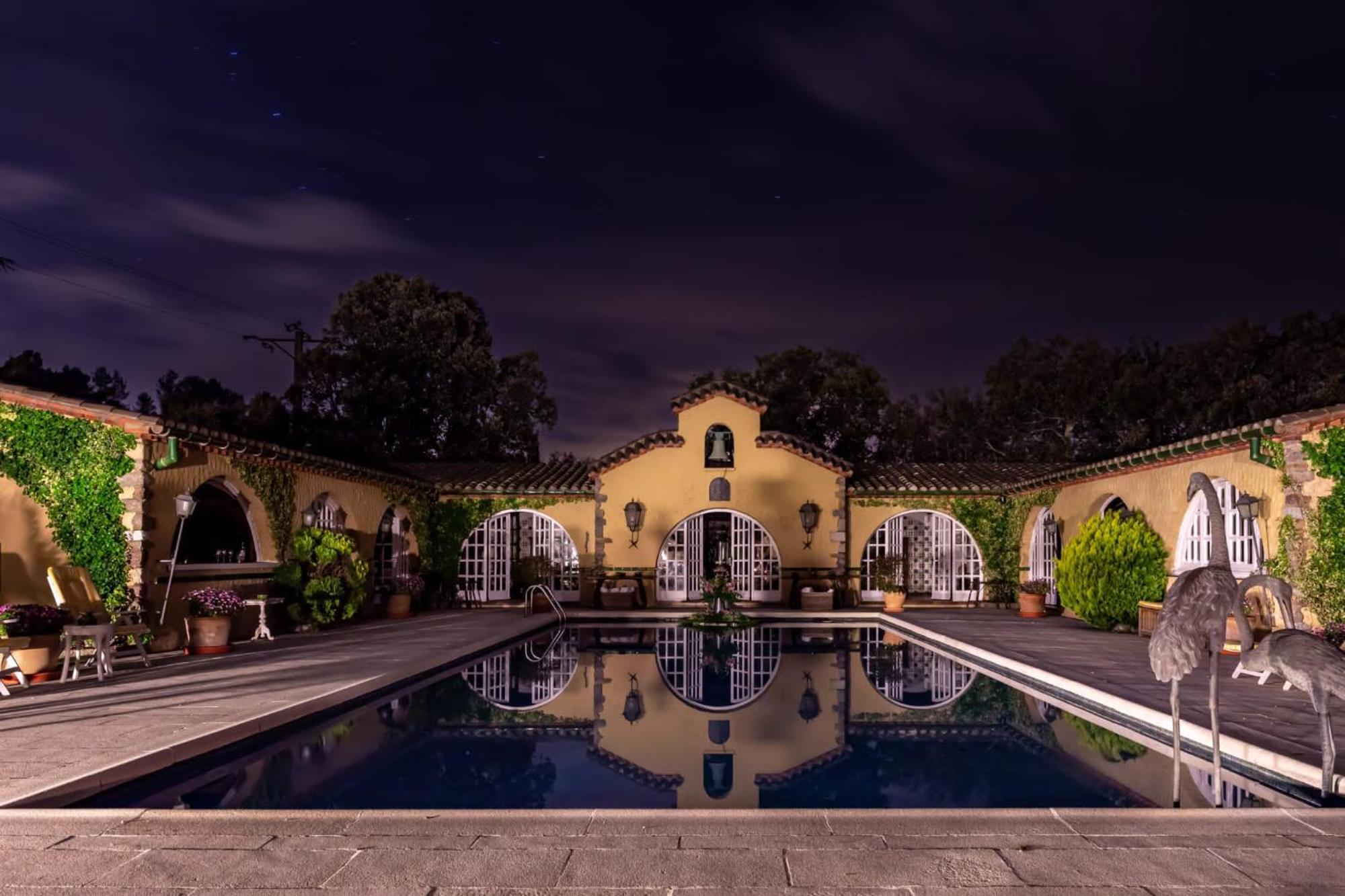 Masia Mimosa Darnius Bagian luar foto